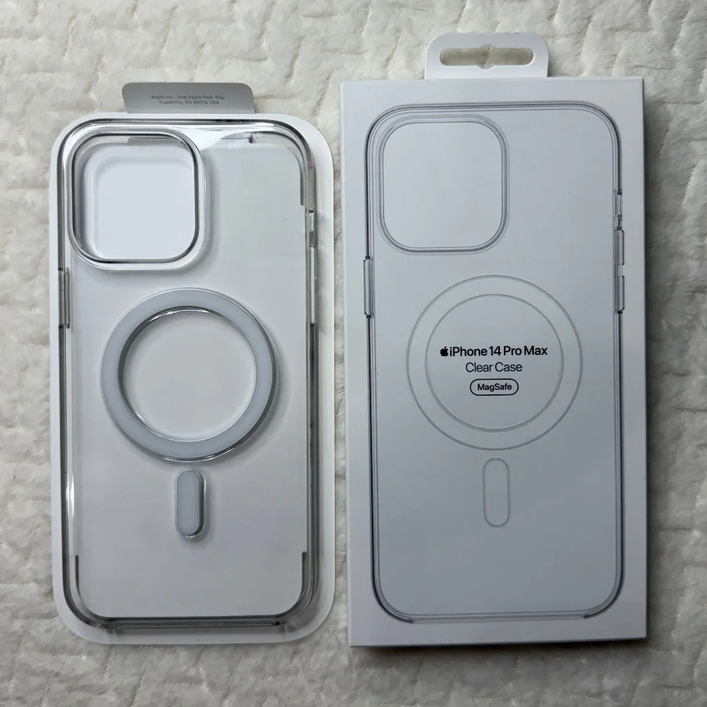 iPhone 14 Pro Max Clear Case with MagSafe, Apple, Genuine, Excellent Condition